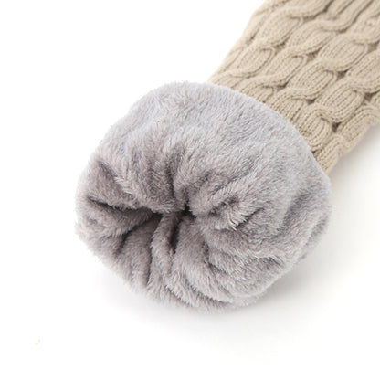 Thick woolen sock with fluffy lining